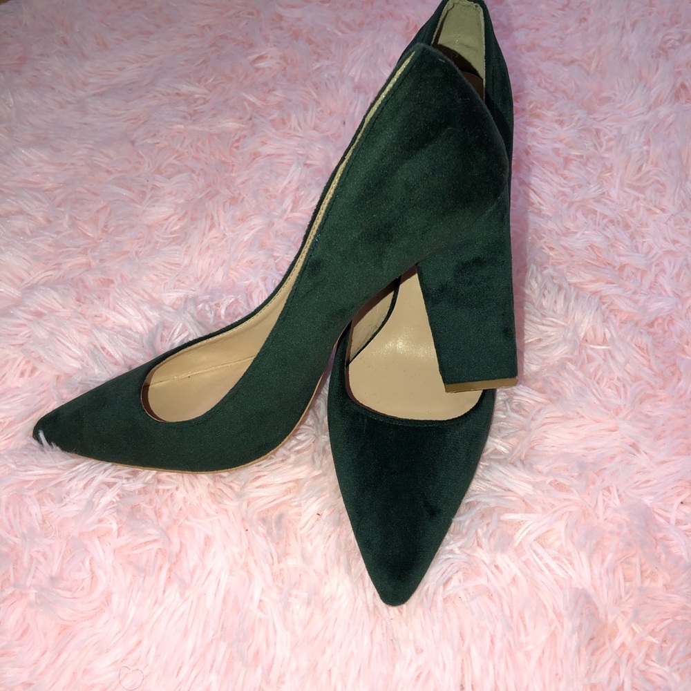 High heels 👠